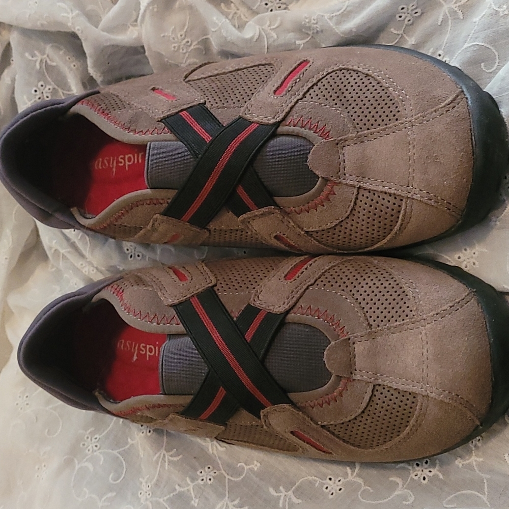 Easy spirit Shoes